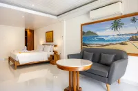 Dhong Livin Uluwatu