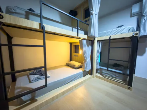 JUPITER HOSTEL - 2-Star