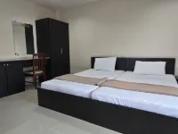 Laem Thaen Guesthouse Bangsaen-Angsila Road - ติดทะเล