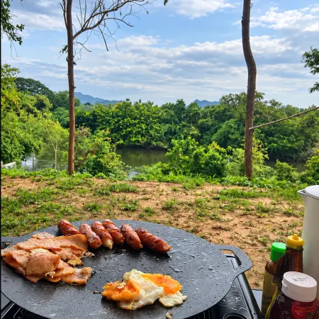 Riverside Glamping Resort Kanchanaburi