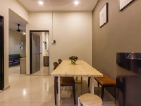 Kimsar 3BR Family Inn by uBook Hotels in Perai