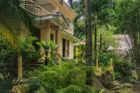 FOREST LODGE GUEST HOUSE