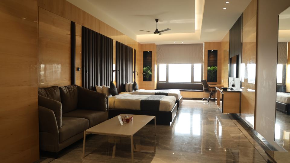 HOTEL RADIANCE