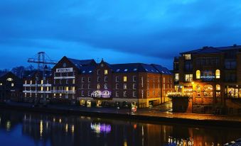 Woodsmill View Apartment