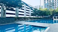 Johor Cozy Home | Easy Parking & Entry|Fast WiFi !