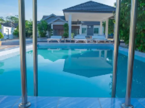 Anjung Teh Legacy Homestay Hotels in Jitra