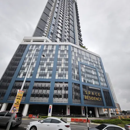 Lovely Suites Space Residency (Quality Stay)