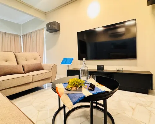 Uncommon Homestay Hotels in Kapar