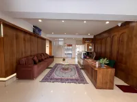 Carnival Inn - Gym