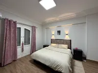 Huazhu Yijia Guesthouse