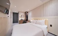 수원 하운드 호텔