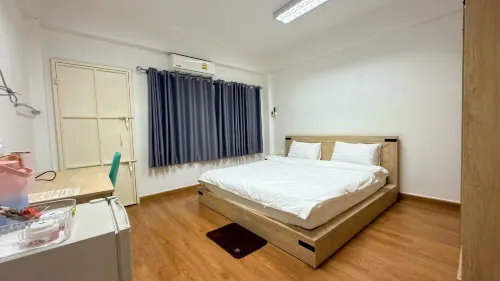 Standard Room @ B&G Hat Yai Hostel