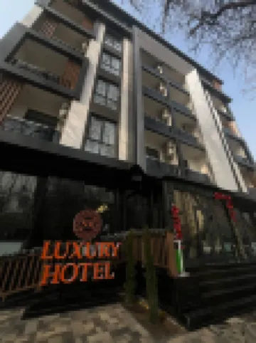 SM LUXURY HOTEL Hotel di 