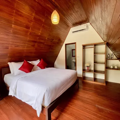 Dalung Tropical Hotel dekat Taman Puspem Badung