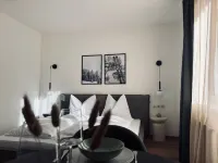 Calm Alpine Apartment | 2 minutes to Ski entrance - parking