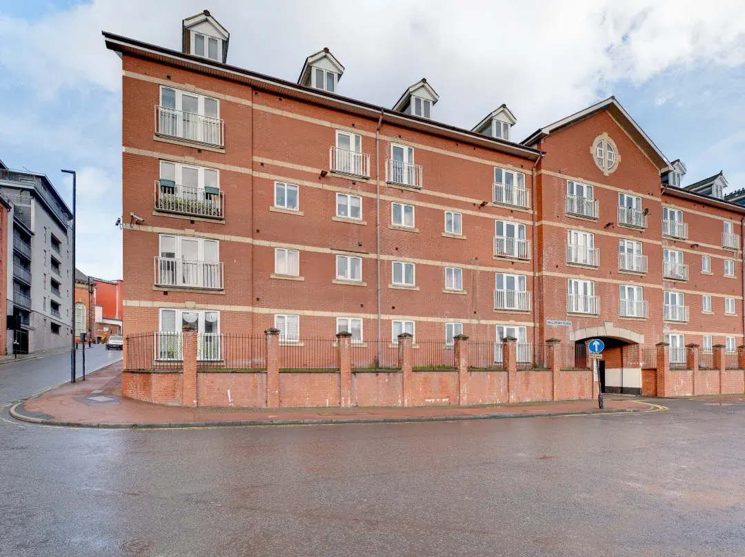 Watch Tower Apartment By Week2week - Newcastle upon Tyne