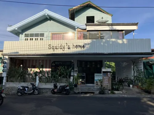Squidy Home - ที่มีบาร์