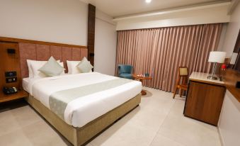 The Qubice Hotel, Kolhapur