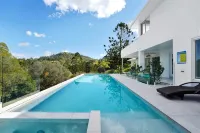 Lapineta| Luxury Villa with Pool & Sunset Views - 주차장