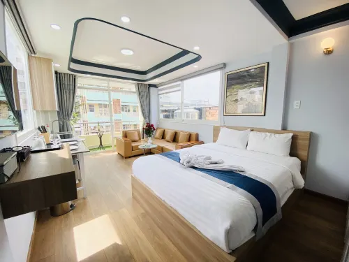 Home Away Homestay - Do Quang Dau - Hotel/Alojamientos familiares