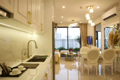 Hera Luxury Apartmant  - View Excellence Các khách sạn gần Trường Đại học Khoa học Xã hội và Nhân văn - ĐHQG TP.HCM