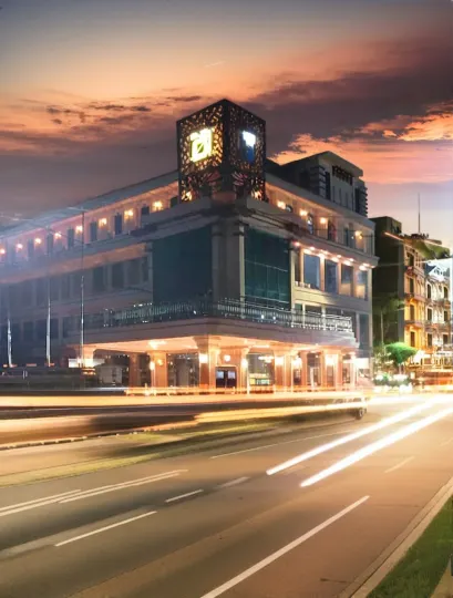 HOTEL GOLDEN SEASON