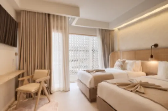 PE-LA塔佩精品飯店