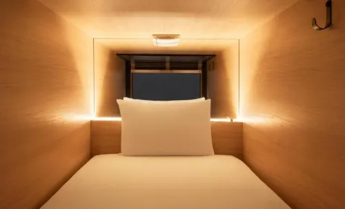 Zedwell Capsule Hotel Piccadilly Circus Photos