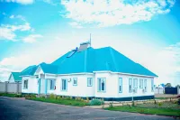 Teranga Lodge and Restaurant Hotels near Gombe Stream National Park