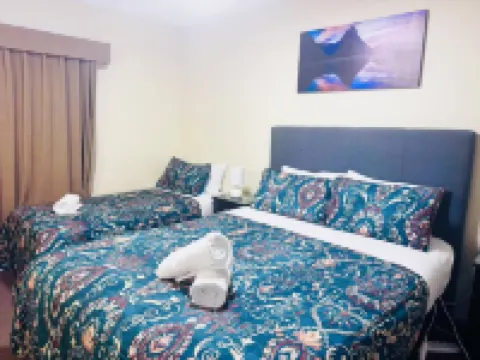 Merivale Court One Bedroom Apartment-Unit 8