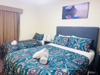 Merivale Court One Bedroom Apartment-Unit 8  호텔