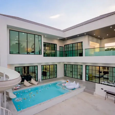 Sea'Cret Pattaya Pool Villa