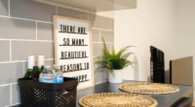 Reardon Apartment - Parking/Wifi - Warwick