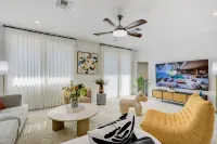 Near Strip•LUX Spacious Villa•Foosball Game