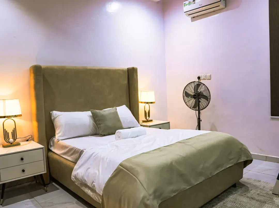 Beautiful 2 Bedroom In Ikeja Gra - Lagos