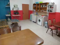 邁AK膳宿公寓