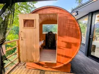 The Karuizawa Panoramic Villa – Sky Retreat (pets ok, sauna available) - parking
