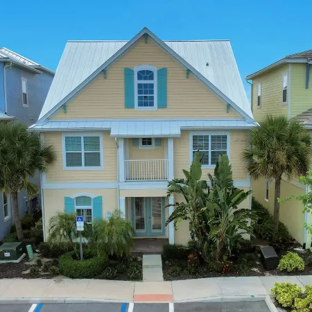 Margaritaville 7BR | Heated Pool | Lake Sunsets