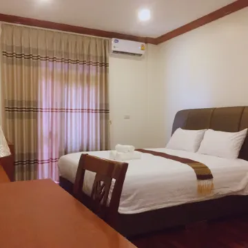 Nakhone champa Hotel Отели в г. Паксе
