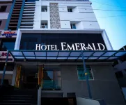 hotel emerald