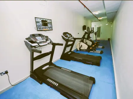 Safari Kuwait Hotel Apartments Отели рядом с достопримечательностью «Кувейтские башни»