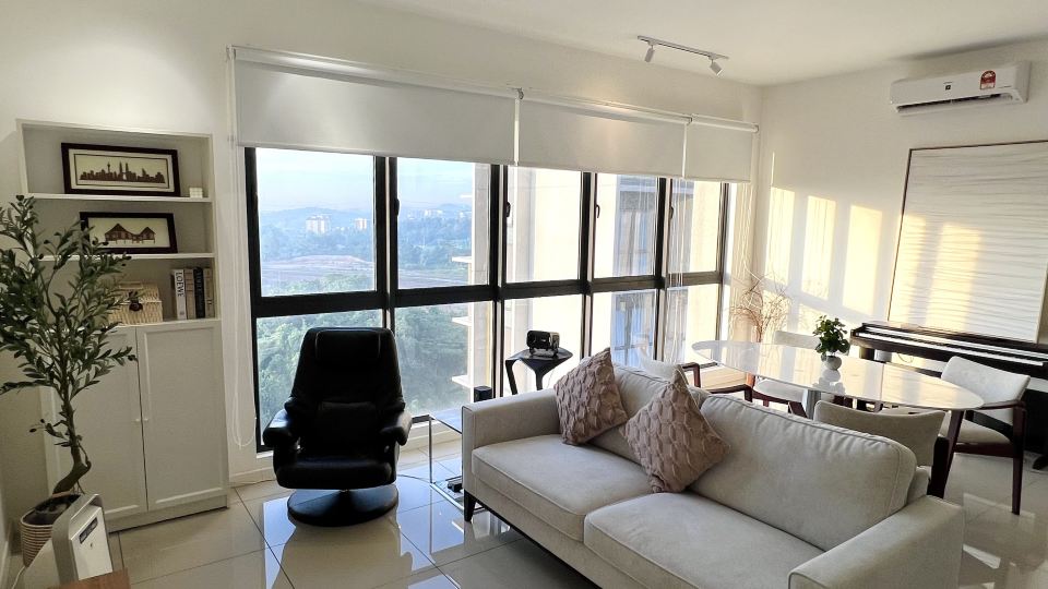 NEW Designer Condo - Panoramic Forest View - Steps To IOI City Mall - Your Best Urban Retreat