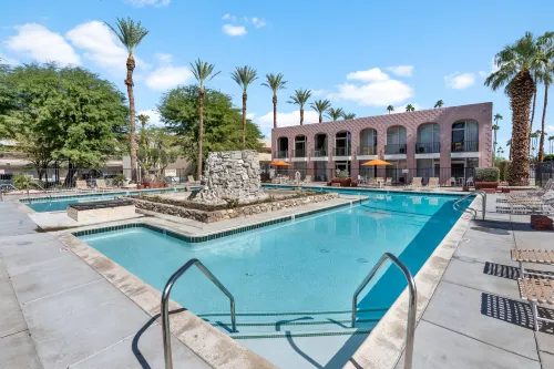 Palm Desert Suites Hotels in Palm Desert