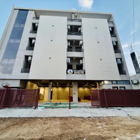 Hotel aashirwad bliss inn & Pool