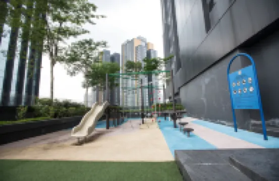 Hill 10 Residence at I City By My Trip & My Stay