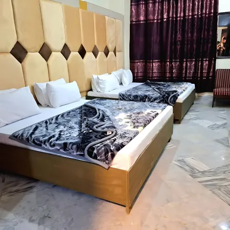 New Maharaja Hotel