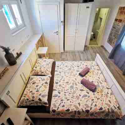 Crobeauty Villa Rooms