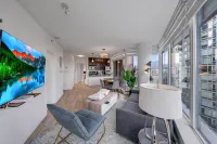 Cozy 2BR2BA Downtown Vancouver/Pool/HotTub/Parking - con vistas al mar