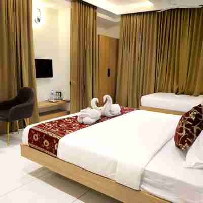 Hotel Ellora Pride Rooms