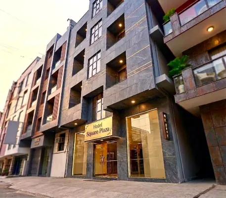 Hotel Square Plaza - 4 ดาว